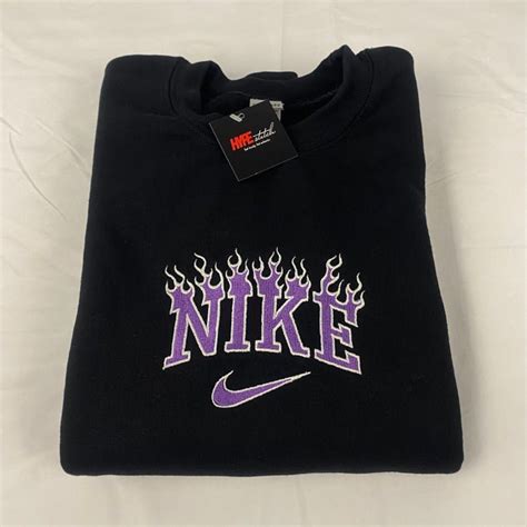 custom nike sweatshirts.